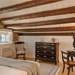 Villa Magnificent Seafront Corfu 5 En-suite Bedrooms The Durrells House Historic Elegance Modern Luxuries Direct Access Private, Corfu (city)