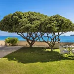 Magnificent Seafront Corfu 5 En-suite Bedrooms The Durrells House Historic Elegance Modern Luxuries Direct Access Private, * Corfu (city)
