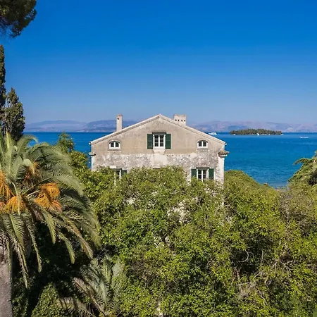 Villa Magnificent Seafront Corfu 5 En-suite Bedrooms The Durrells House Historic Elegance Modern Luxuries Direct Access Private, Corfu (city)