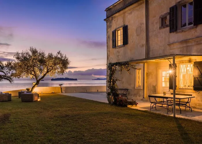 Villa Magnificent Seafront Corfu 5 En-suite Bedrooms The Durrells House Historic Elegance Modern Luxuries Direct Access Private, Corfu (city)